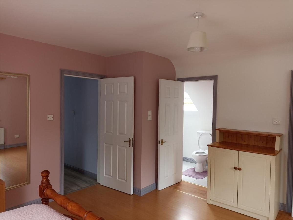 Foreen Lodge, Achill Island Valley Bagian luar foto